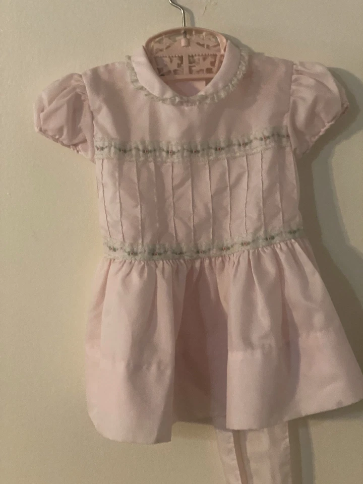 Lot of 5 Adorable Vintage Girls Baby & Toddler Clothes Various Sizes & Styles - Image 4 of 4