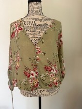 LOVESTITCH Floral Button Front Blouse Sage Gr...