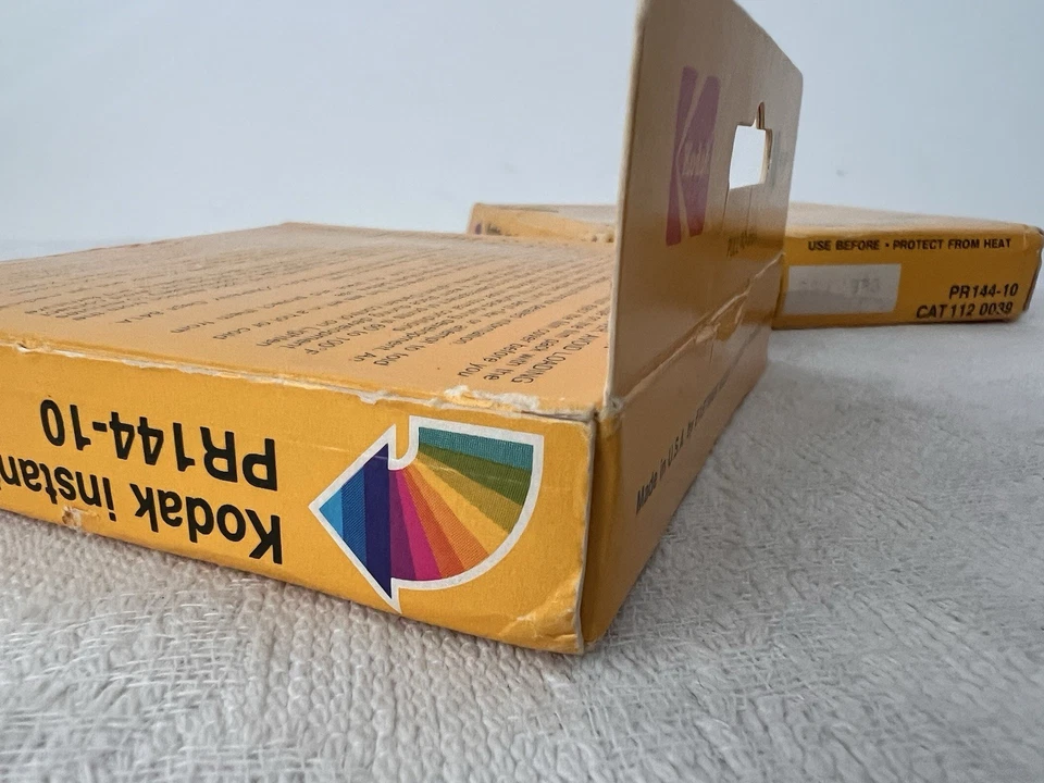 KODAK INSTANT COLOR FILM 2 Pack 10 PHOTOS PR144-10 EXP Expired 83/84 Sealed - Image 3 of 4