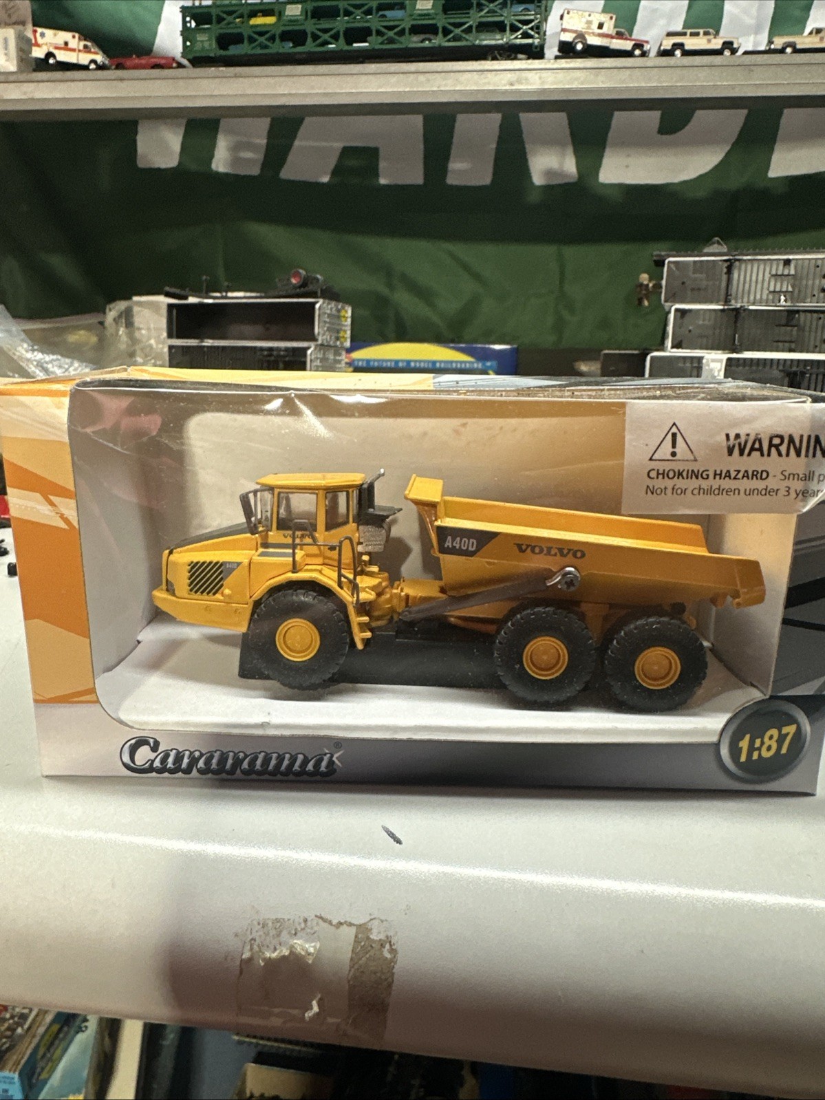 Lot Of  3-1/87 Scale VolvoConstruction Equip.Excavator,Loade