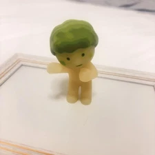 SMISKI Cheer Series Collectible Novelty Figurine Non-Smoking Pet Friendly