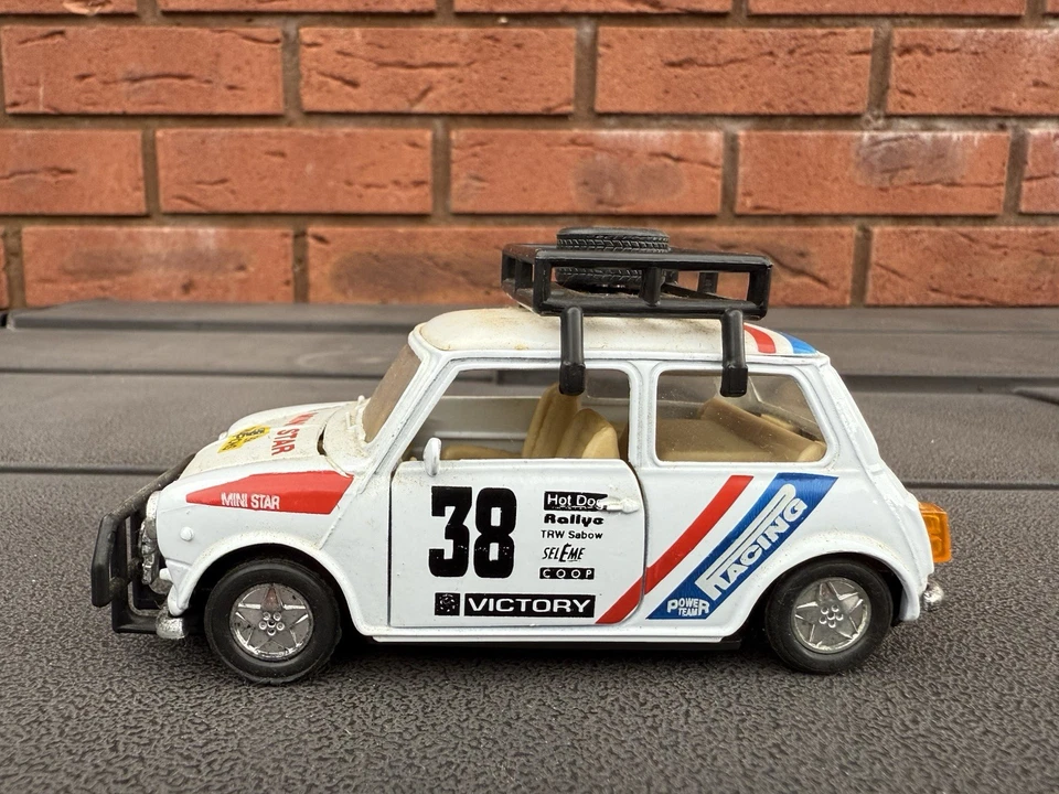 Welly Mini 550 - Excelente Modelo Retro Vintage Foto 2 de 4