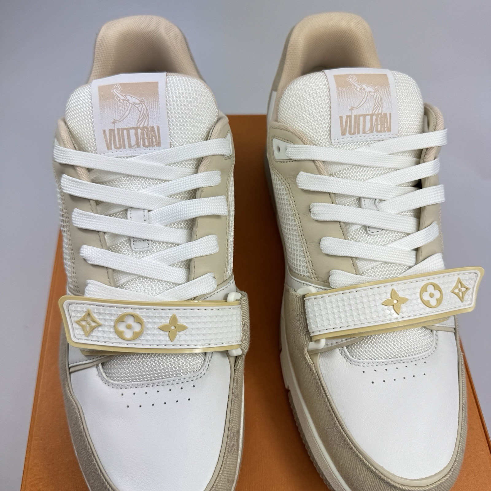 Louis Vuitton - Denim Monogram Print Sneakers Size: LV 9.5 Fits UK10.5 image 6