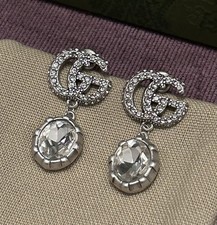 🌹💕🚚 ✅ Women’s Gucci Silver White Crystal Drop Earrings Brand New With Box!