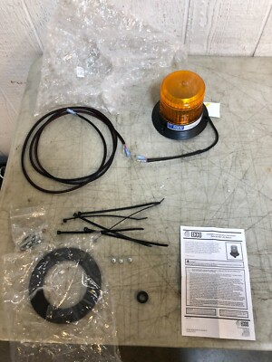 UTV ATV TRACTOR FLASHING STROBE LIGHT BEACON NEW NEVER USED