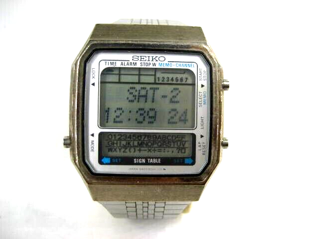 Vintage 1980s Seiko Smart Watch Memory Sign Table Digital D409