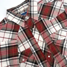 WRANGLER Men's L Plaid Lightweight Short-Sleeve Pearl-Snap Classic Western Shirt