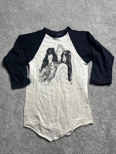 Rare Vintage Original Aerosmith Draw The Line Raglan T- 1970s vintage concert t-shirt, vintage, single stitch, B+ condition