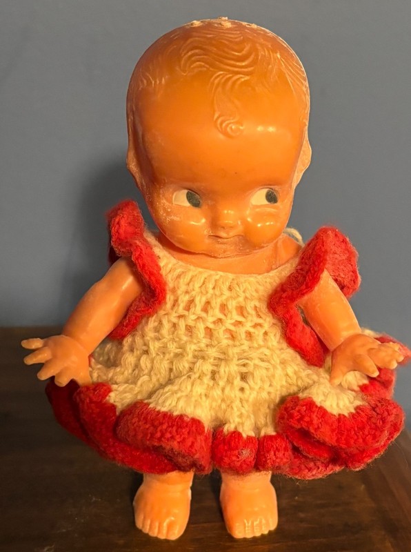 Vintage Kewpie Doll Irwin Shaker Baby Powder Dispenser 6.5"