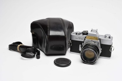 Minolta SRT-101 35mm SLR w/50mm F1.7 lens, new seals, case