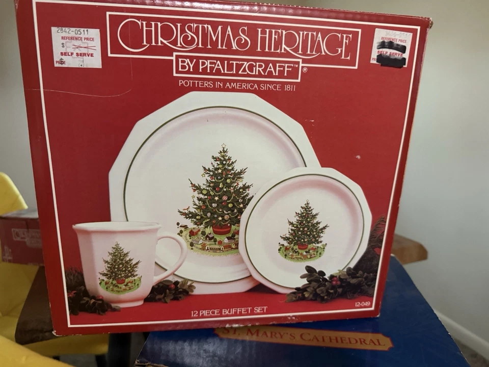 Juego de buffet de 12 piezas Christmas Heritage de Pfalztgraff Foto 4 de 4