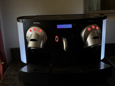 #ad Nespresso Gemini Pro CS 220 Coffee Pod Machine For Parts $100.00