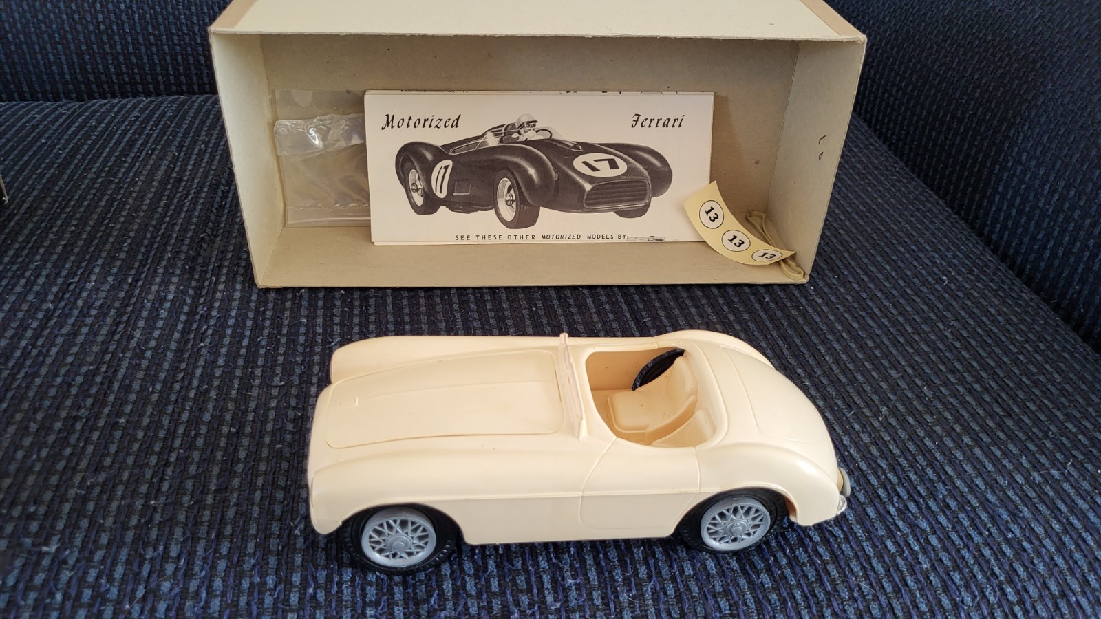 ITC FERRARI VINTAGE MODEL KIT ASSEMBLED SEE PICS