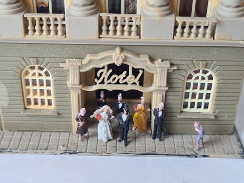 ESCALA N VOLLMER 3772 GRAN HOTEL FIGURAS BODA SOCIEDAD DE BODAS | Zustand: Gebraucht