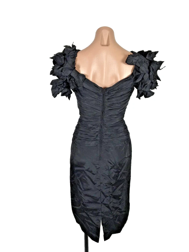 Vestido De Colección Años 80 Notorious Talla 6 Negro Volantes Hombro Descubierto Hinchado Fiesta Cóctel Baile de graduación Foto 2 de 4