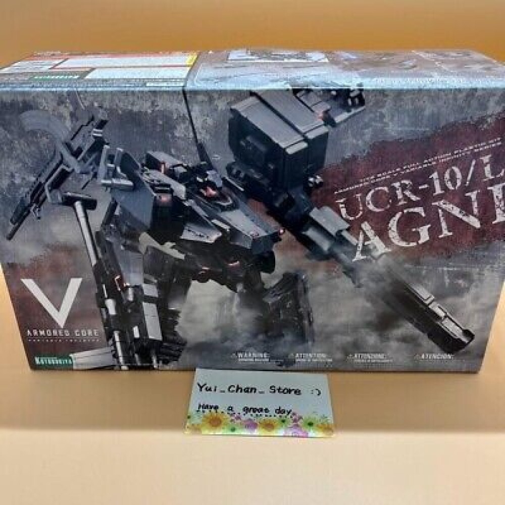 ロボット KOTOBUKIYA UCR-10/L AGNI Amazon.com: Kotobukiya UCR/10L Agni Armored Core V Plastic