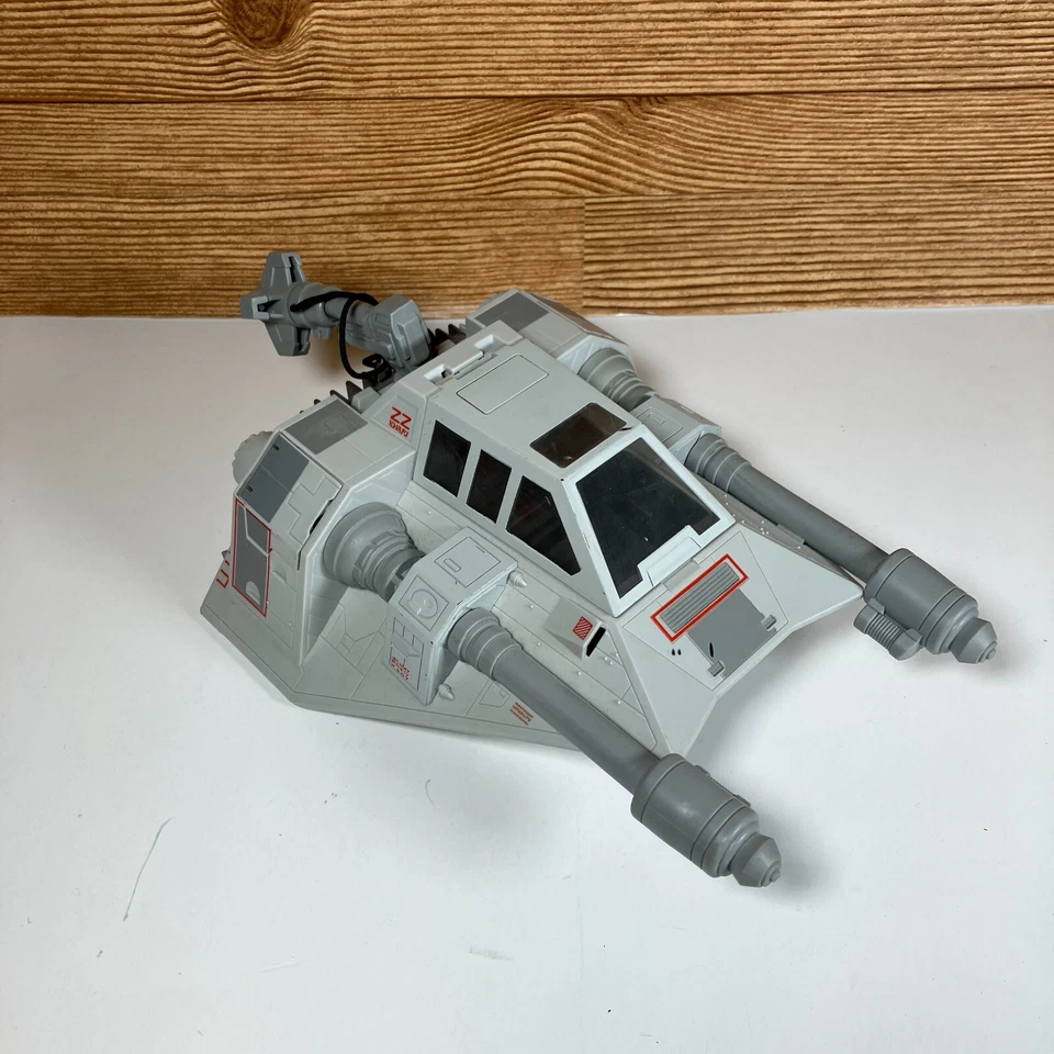 Star Wars Galactic Heroes 2009 HOTH SNOW SPEEDER w/Pilot Luke/Dak Ralter Helmets - Image 3 of 4