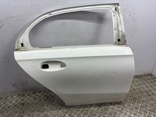 Mercedes-Benz A W177 2019 Rechts Tür hinten AMD219491 Mercedes-Benz A W177 2019 Rechts Tür hinten AMD219491