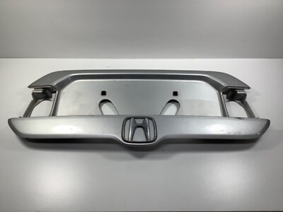 06-08 HONDA Pilot Garnish License Plate Frame Panel Trim 74890-S9V