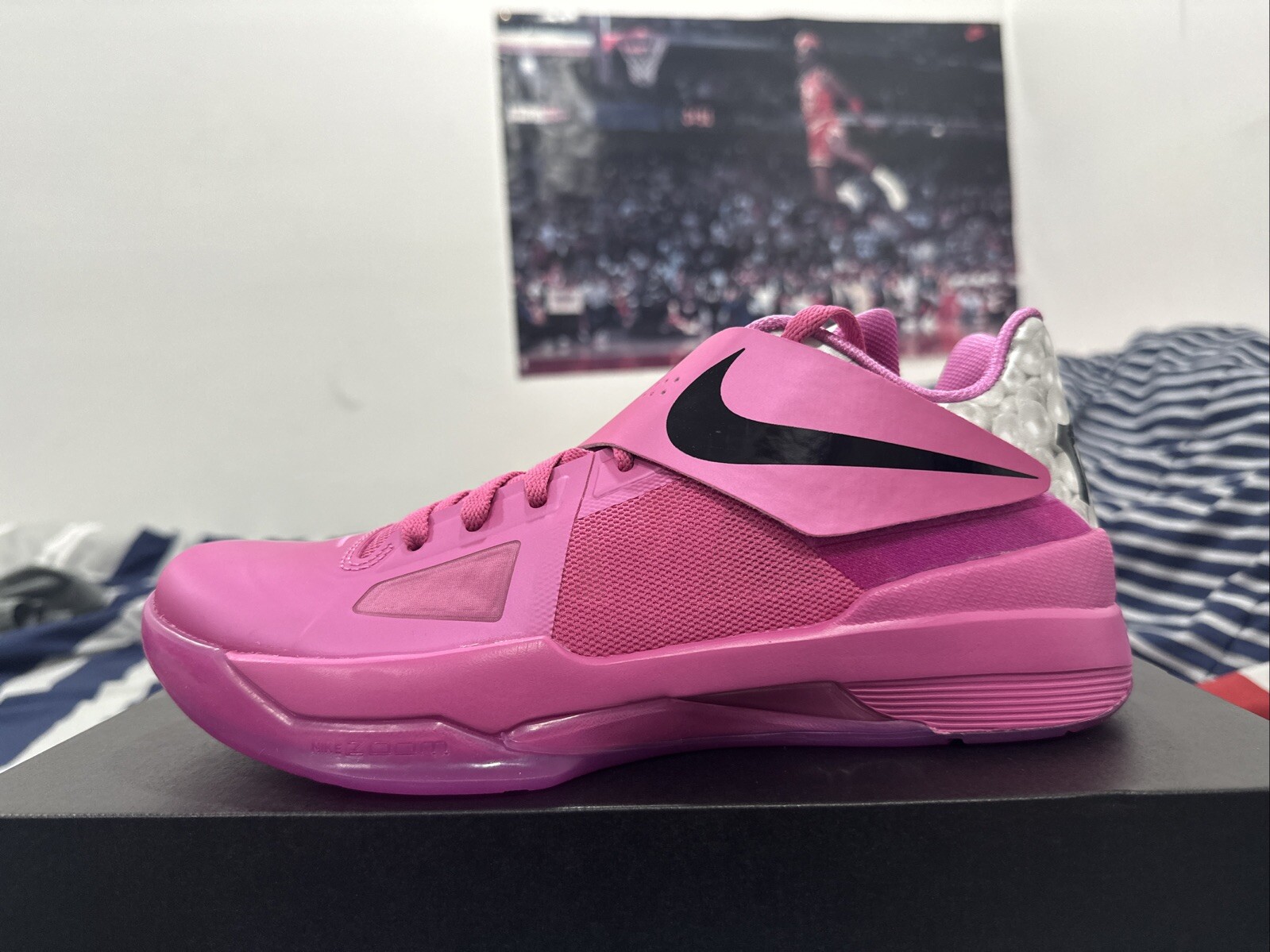 kd 4 pink