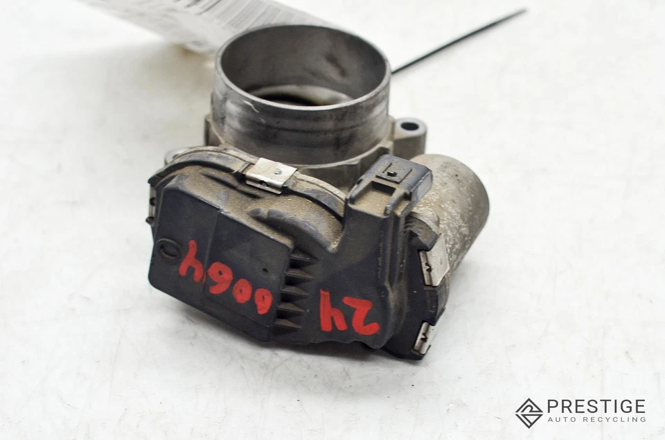 2015-2017 CHRYSLER 200 THROTTLE BODY OEM - Изображение 2 из 4