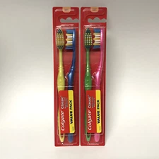 2X Colgate Classic Multi Level Bristles Toothbrushes, 2ct Value Pack (4ct total)