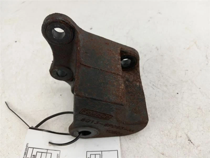 Lincoln MKS 2009 montaje de motor Foto 3 de 4