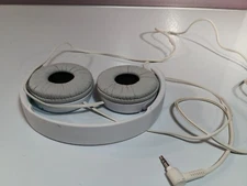 Sony MDR-ZX110 Ear-Pad (On the Ear) Headband Headphones - White