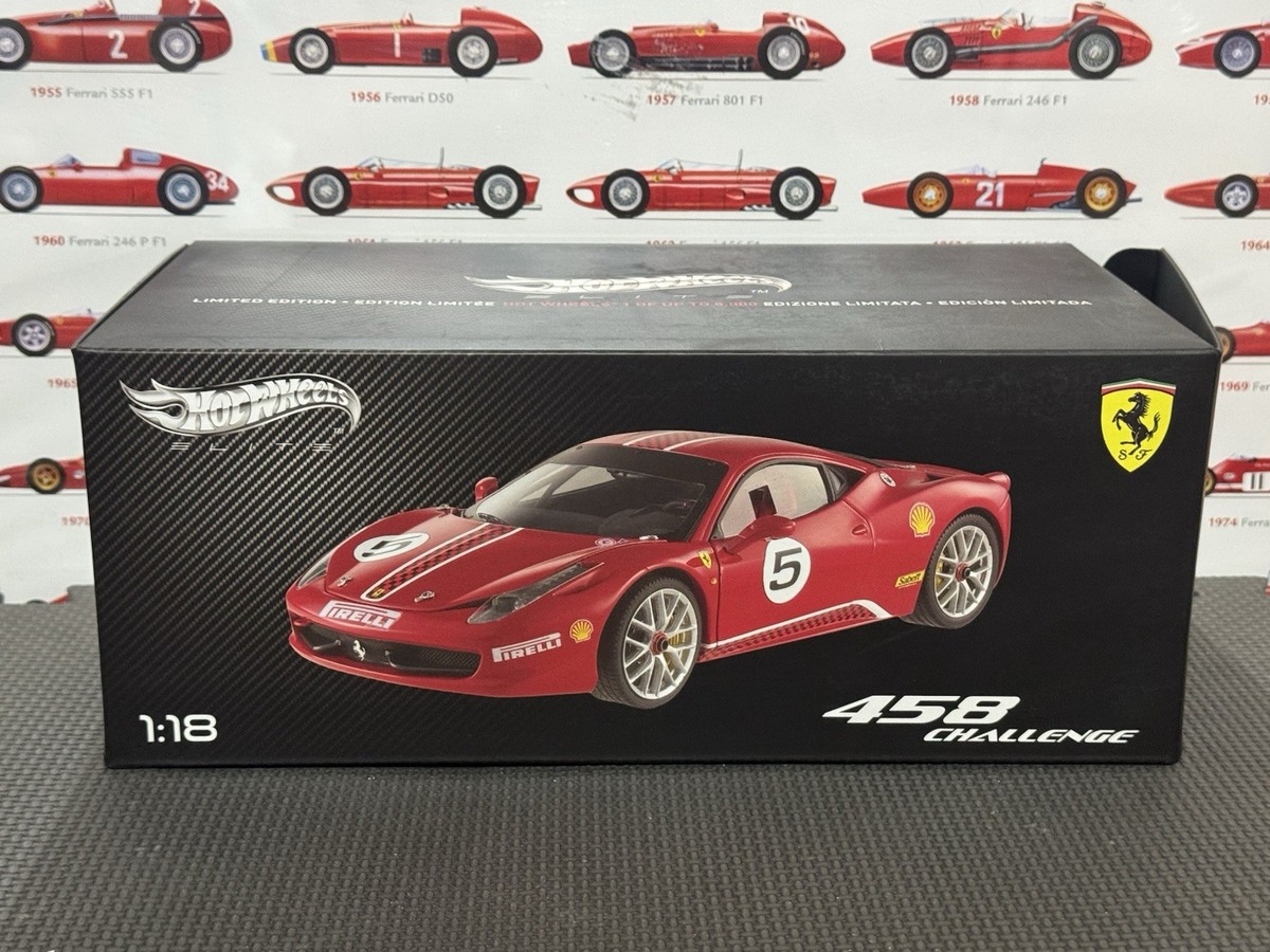 Hotwheels Elite Ferrari 458 Italia Challenge Red X5486 1/18 Mattel
