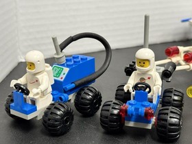 Vintage LEGO #6980 Space Galaxy Commander - Complete (with 1 subbed part) 1983