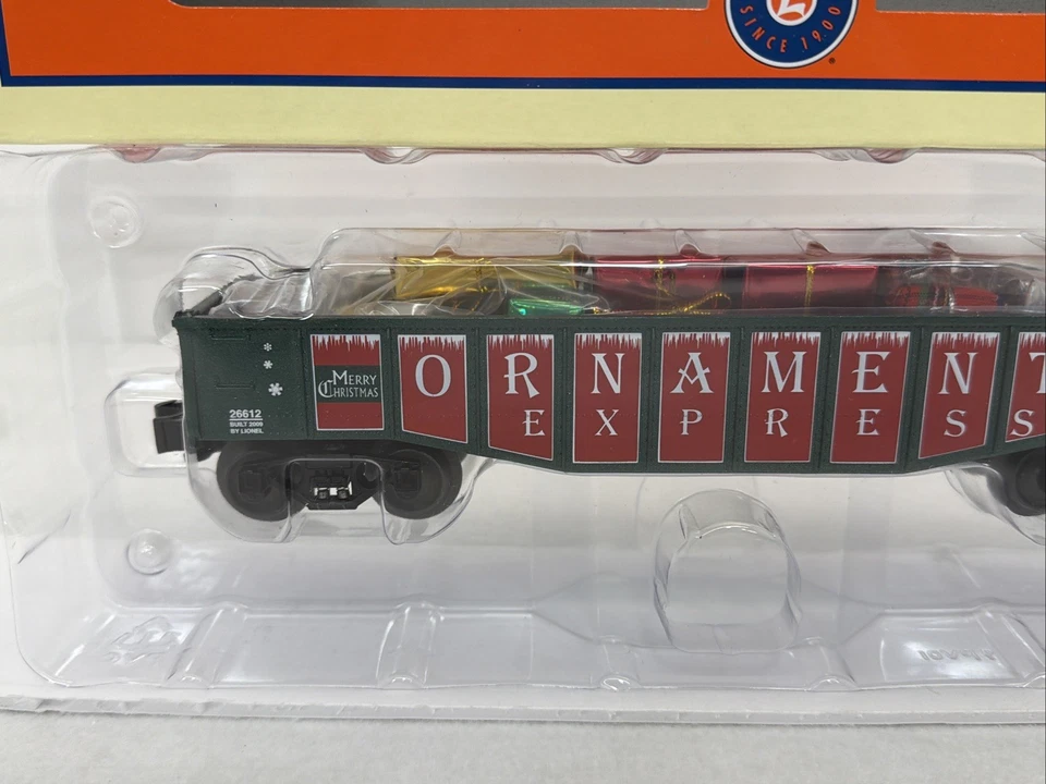 Lionel 6-26612 Christmas Holiday Gondola with Gifts Car O Gauge New - Image 4 of 4