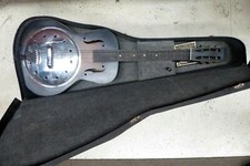 EARLY BLUES LAP GUITAR - IN CASE - OLD METAL SLIDES - STRING PACKETS ESTATE ITEM