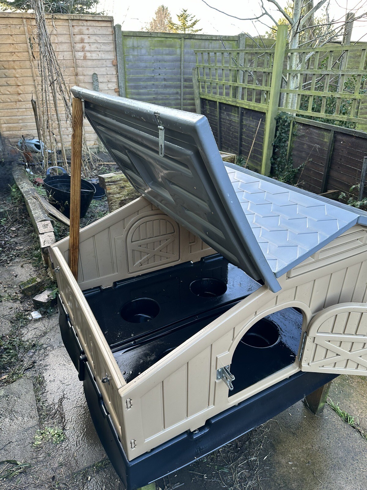 used plastic chicken coop hen house eBay