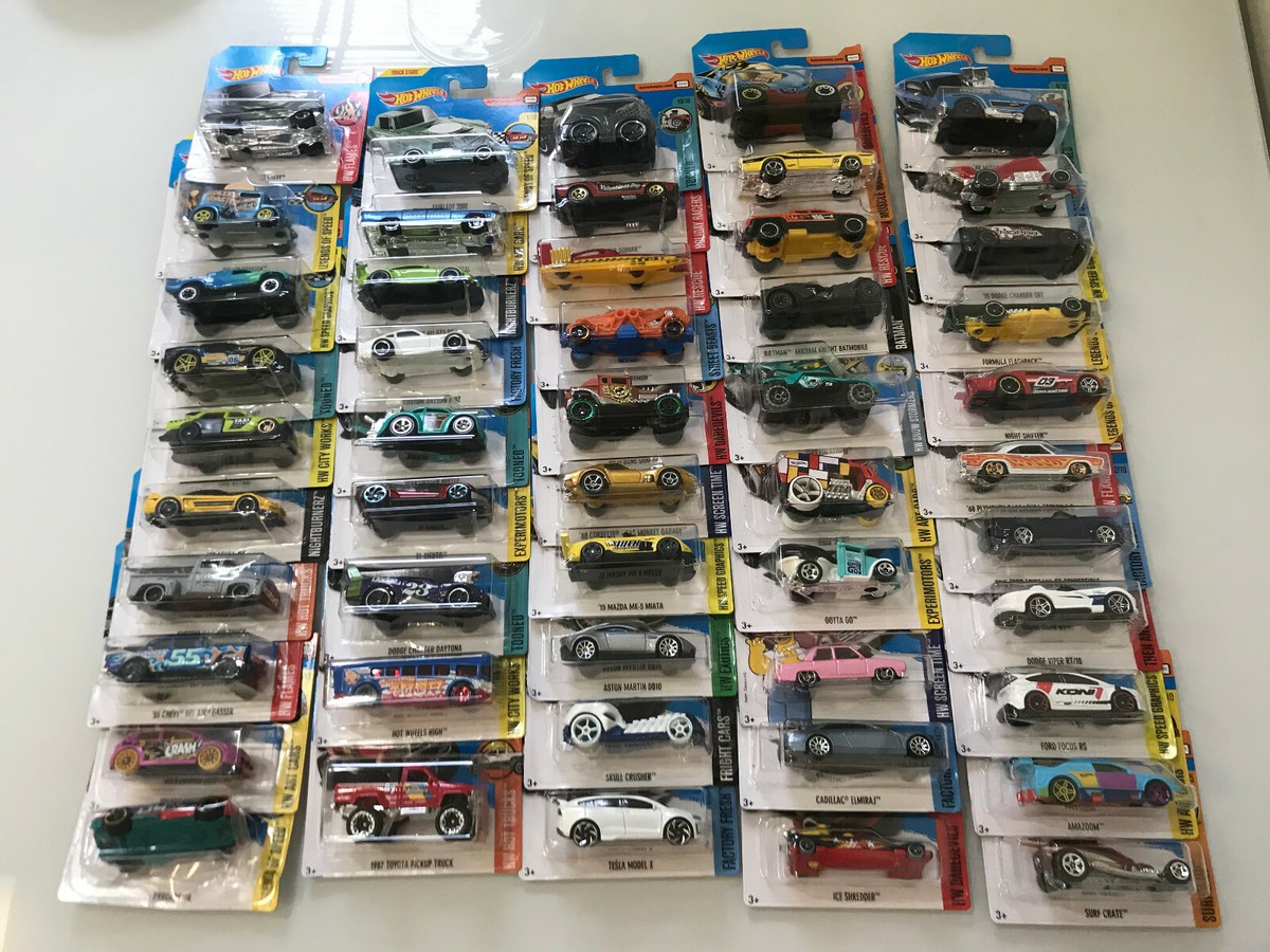 2017 HOT WHEELS Cars - GAZELLA, TOYOTA etc. Some RARE / HTF / NEW