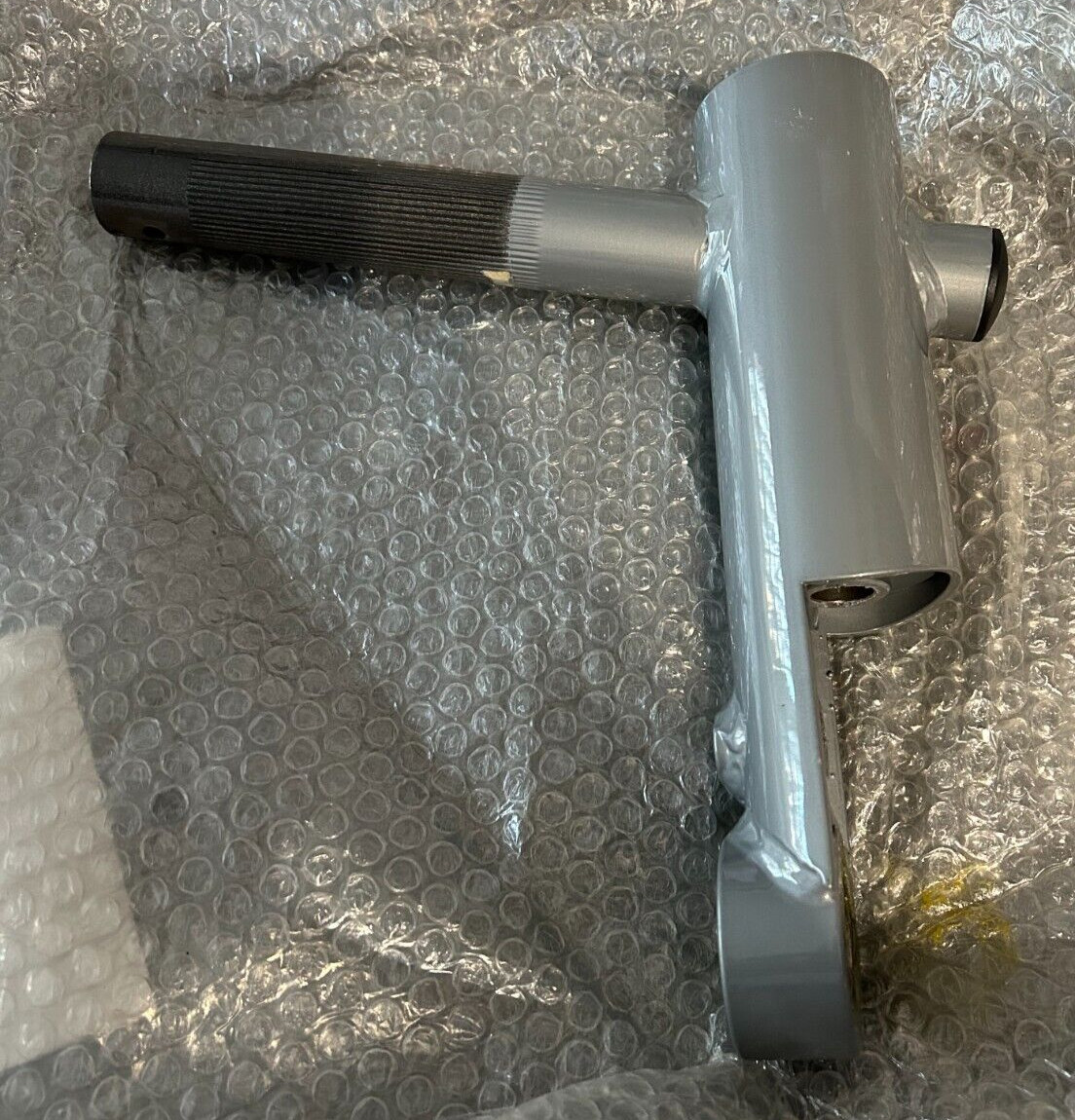 Juego de ajuste de prensa de pecho convergente matriz izquierda 1000215711 NUEVO