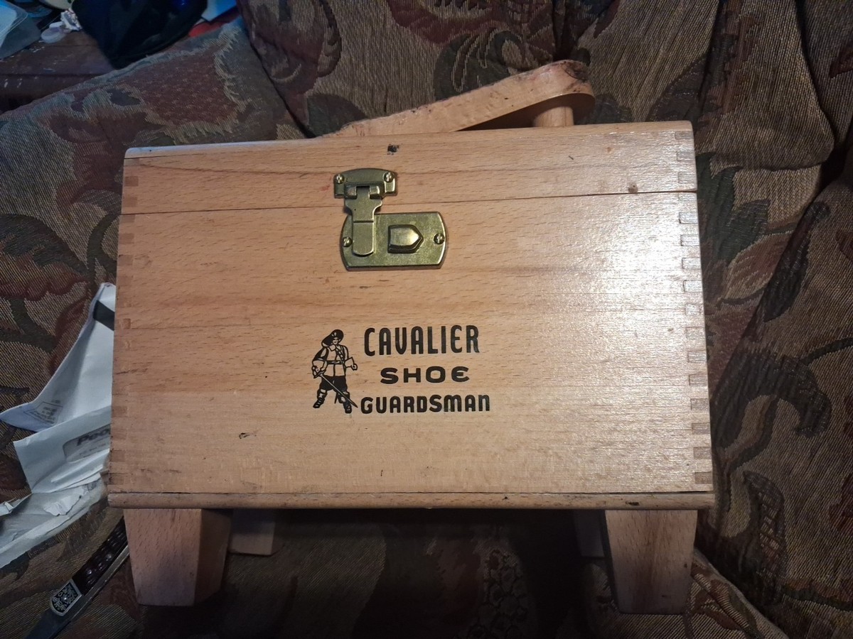 Vintage Cavalier Shoe Guardsman