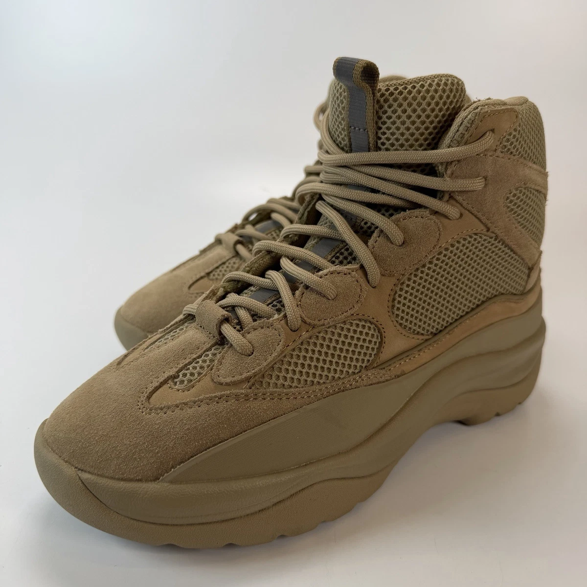 Preços baixos em Yeezy Desert Boot Beige | eBay