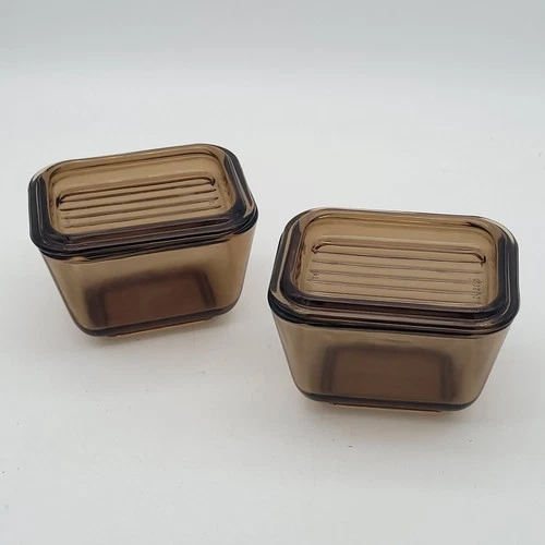 Pair Vintage PYREX Refrigerator Dish Amber Brown Visions #501-B 350ml with Lids