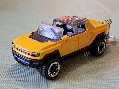 Keychain 2020 HUMMER EV TRUCK Key chain - Picture 2 of 4
