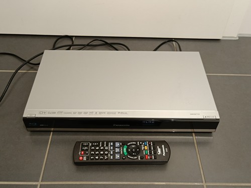Panasonic DMR-BCT721 Blu-Ray Festplattenrecorder / 3D/ 500GB / Mit Fernbedienung - Bild 5 von 8