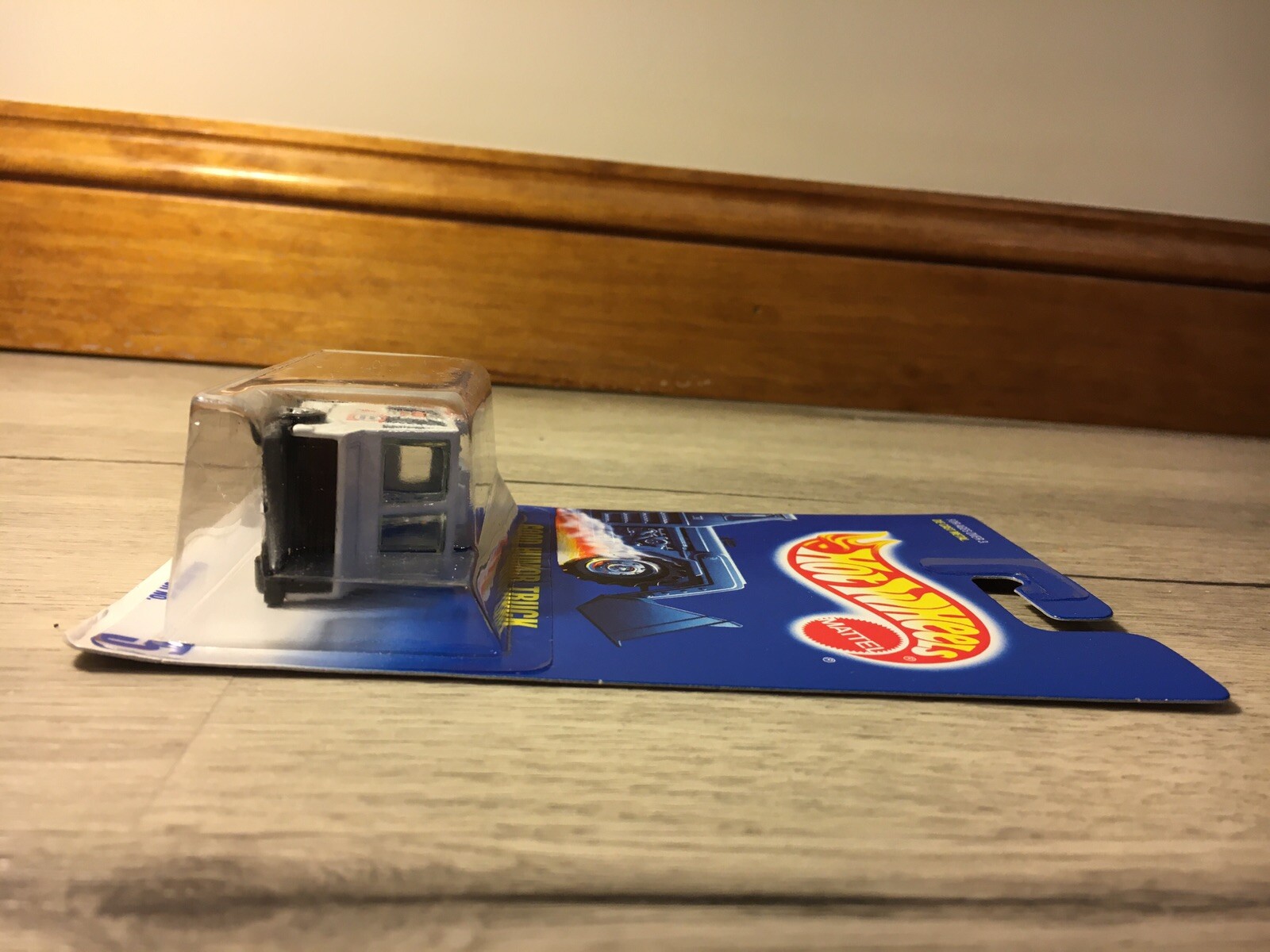 Picture 4 of 5