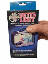Betta Light for Aquarium Zoo Med Laboratories AZMBL30 Light