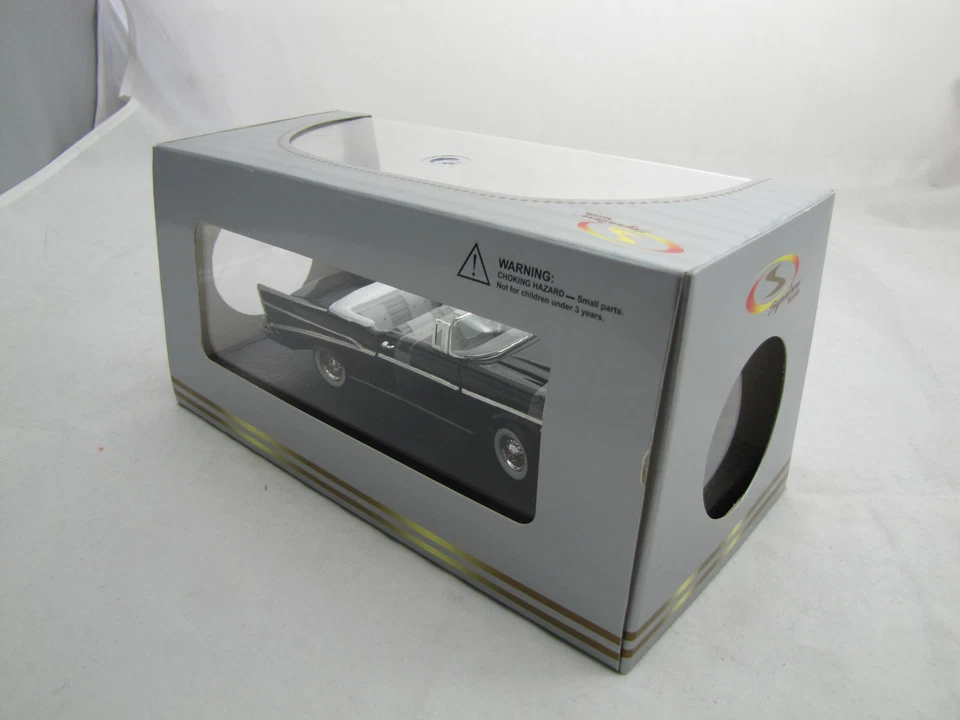 32430 Signature Models 1957 Chevrolet Bel Air - schwarz - 1:32 - Bild 3 von 4