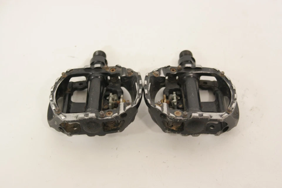 Wellgo  Single Sided MTB/BMX Bicycle Clipless/Platform Pedals 9/16 48Z - Image 2 of 2