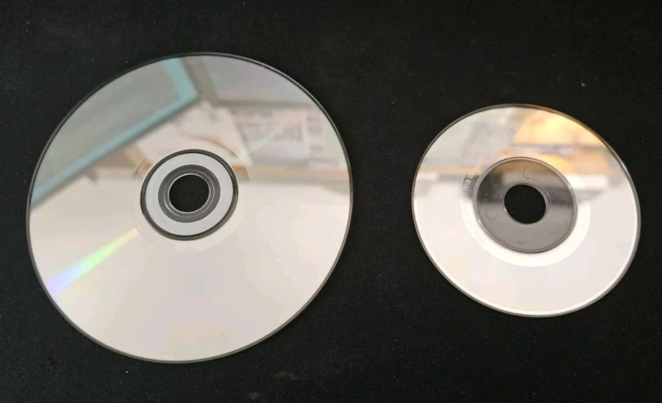 HP Creative Scrapbook Assistant & Image Zone Express 1.5 Software CD - Image 2 of 2