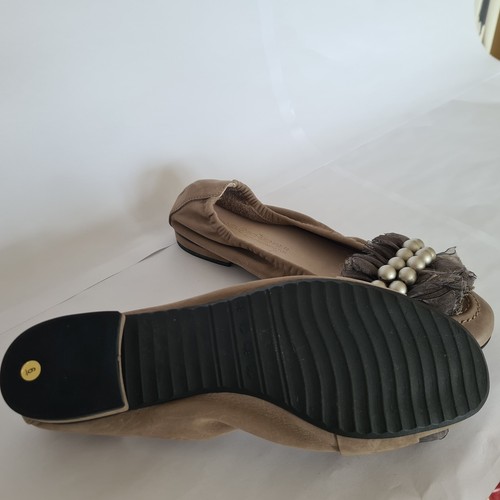 Kennel & Schmenger Stone Suede Flat Ballet Shoes with Pearls - Size EUR 39/UK 6 - Picture 6 of 9