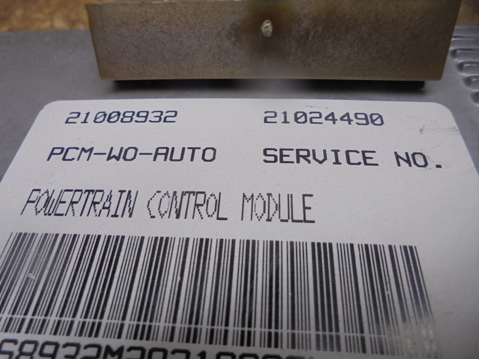 Saturn SC2 SC 2 S Series 1999 ECU ECM módulo de control unidad caja motor PCM automático 99 Foto 2 de 3