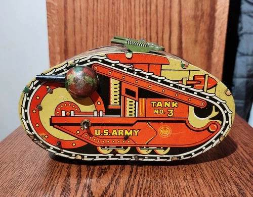 Marx Vintage 1930s Tank No. 3 Tin Windup tank--WORKS