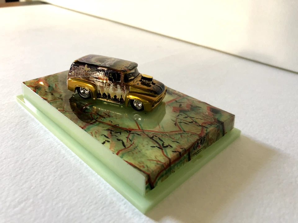 🚗 Ford F-100 Dream 1956 Hot Wheels Halloween Charity 2005 - Como nuevo - Gafas 3D Foto 3 de 4