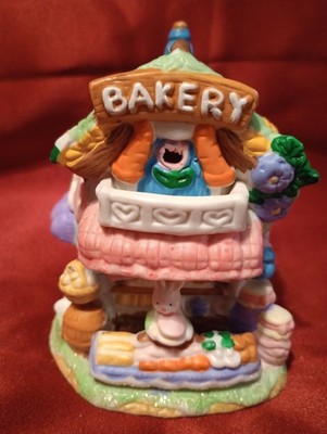 Vintage 2003 Hoppy Hollow Easter Village Bakery Porcelain Building